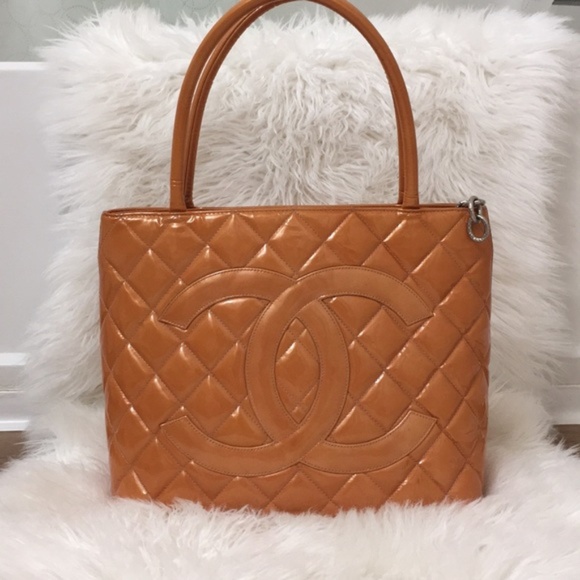 CHANEL Handbags - CHANEL Pink (Orange) Quilted Medallion Tote